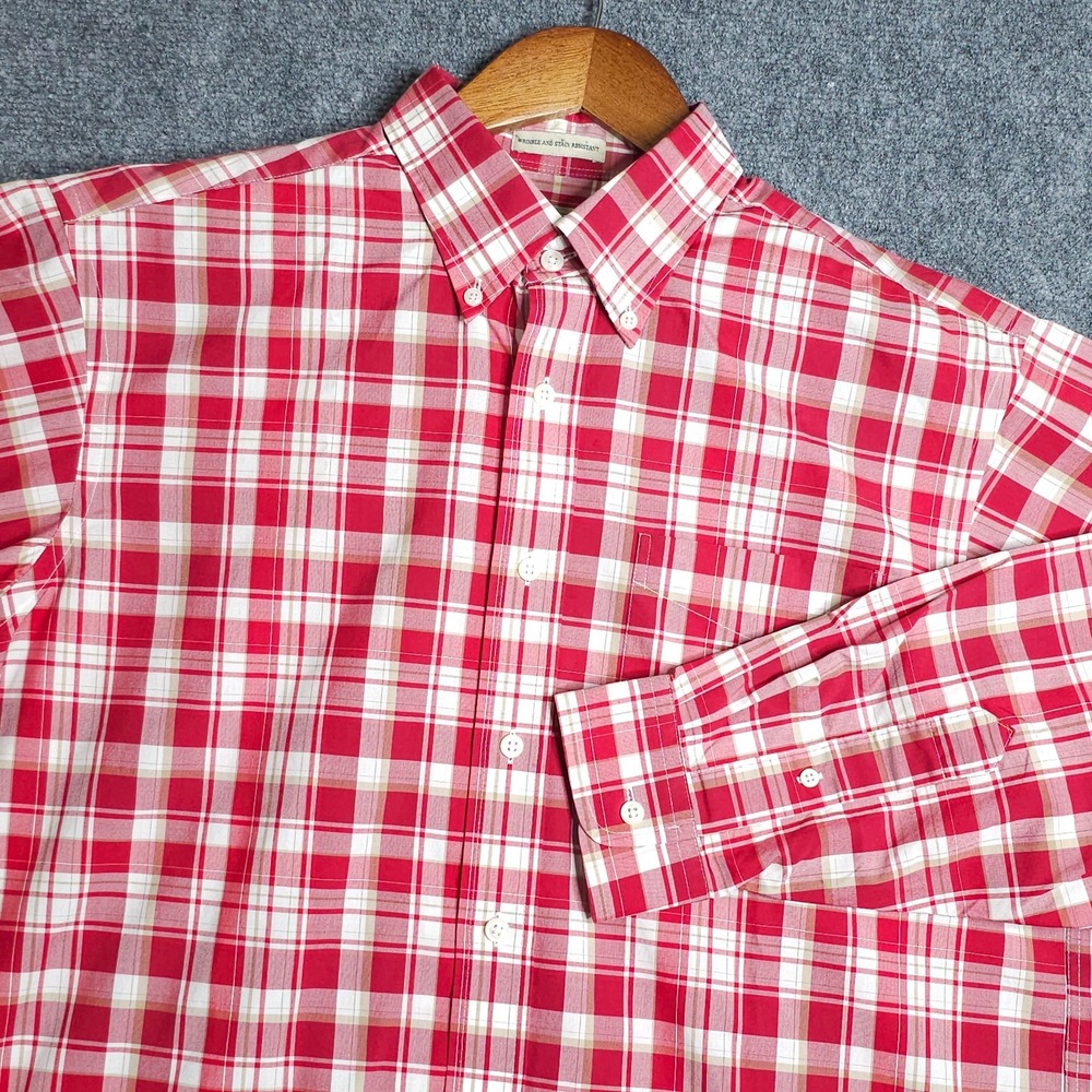 L.L. Bean Button Down Shirt Mens Medium Red Plaid Regular Fit Long Sleeve Preppy